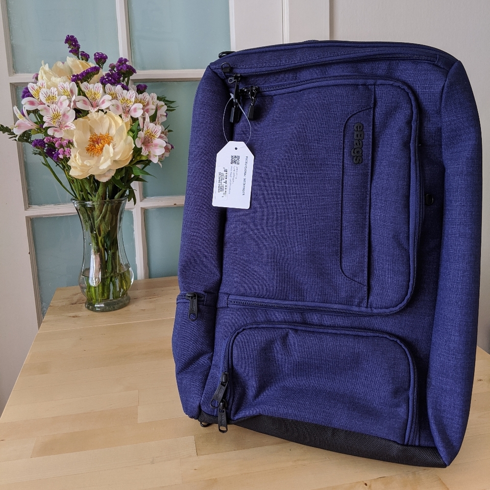 NWT
eBags
Professional Weekender
Backpack